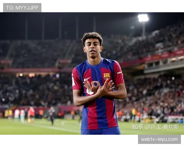 西甲新赛季启幕:拉蒙·桑切斯·皮斯胡安球场成焦点,球队状态备受期待 西甲新赛季启幕:拉蒙·桑切斯·皮斯胡安球场成焦点,球队状态备受期待