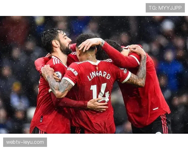 曼联新赛季强势崛起，实力提升展现稳健竞争力