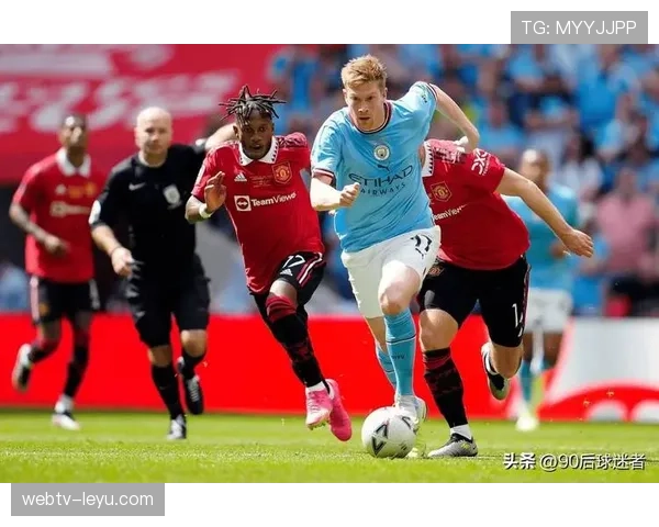 罗德里对曼城的战术价值：他的不可替代性如何体现在攻防体系？